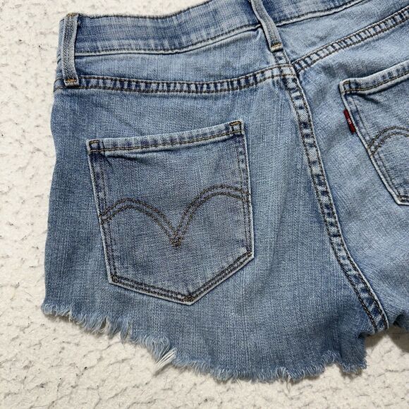 Levi's 525 Straight Women’s 26 Perfect Waist Cut Off Denim 2” Inseam Jean Shorts - Picture 7 of 12